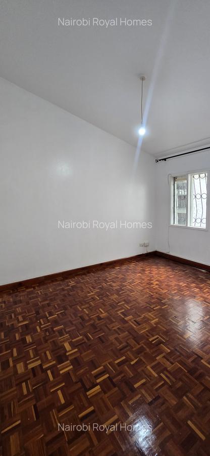 4 Bed House with En Suite at Hill View 44 - 14