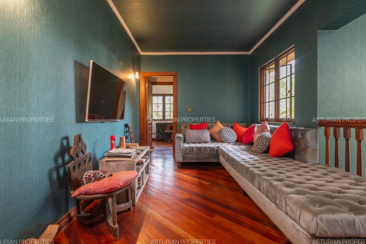 3 Bed Townhouse with En Suite in Windsor - 12