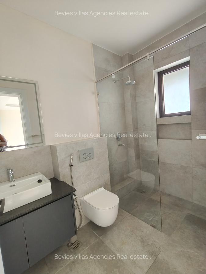 3 Bed Apartment with En Suite at Westlands - 5