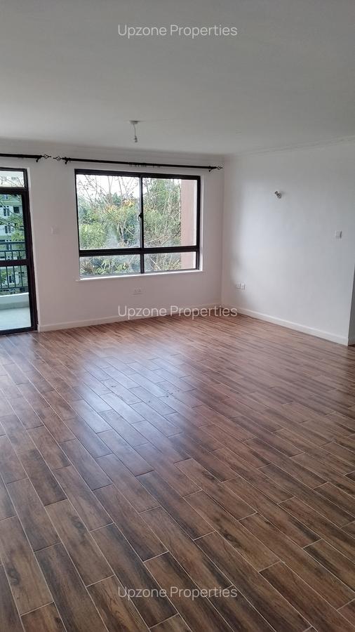 3 Bed Apartment with En Suite in Lavington - 18