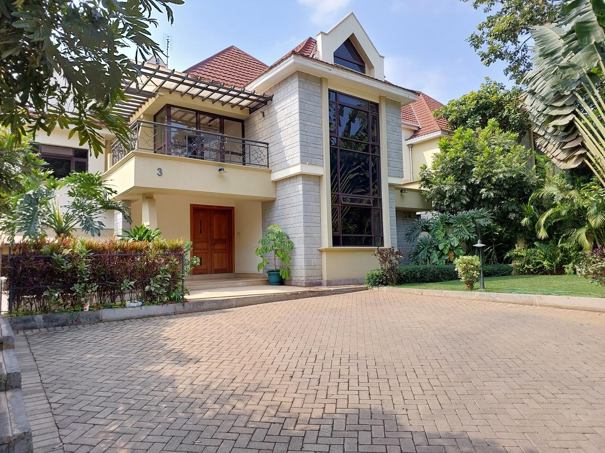 5 Bed Townhouse with En Suite at Convent Drive - 13