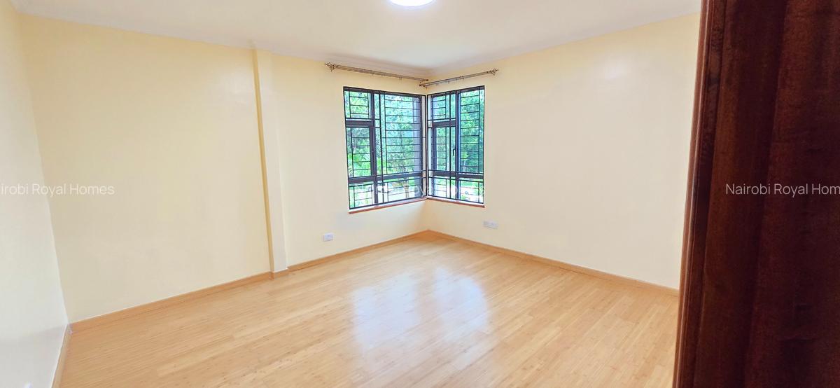 5 Bed Townhouse with En Suite at Off James Gichuru - 9