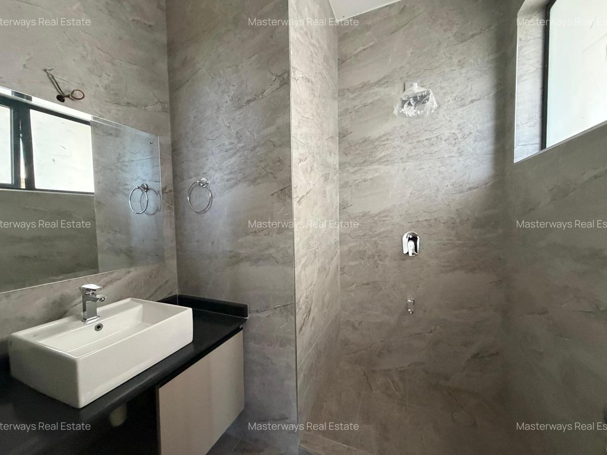 2 Bed Apartment with En Suite at Kirawa Road - 8