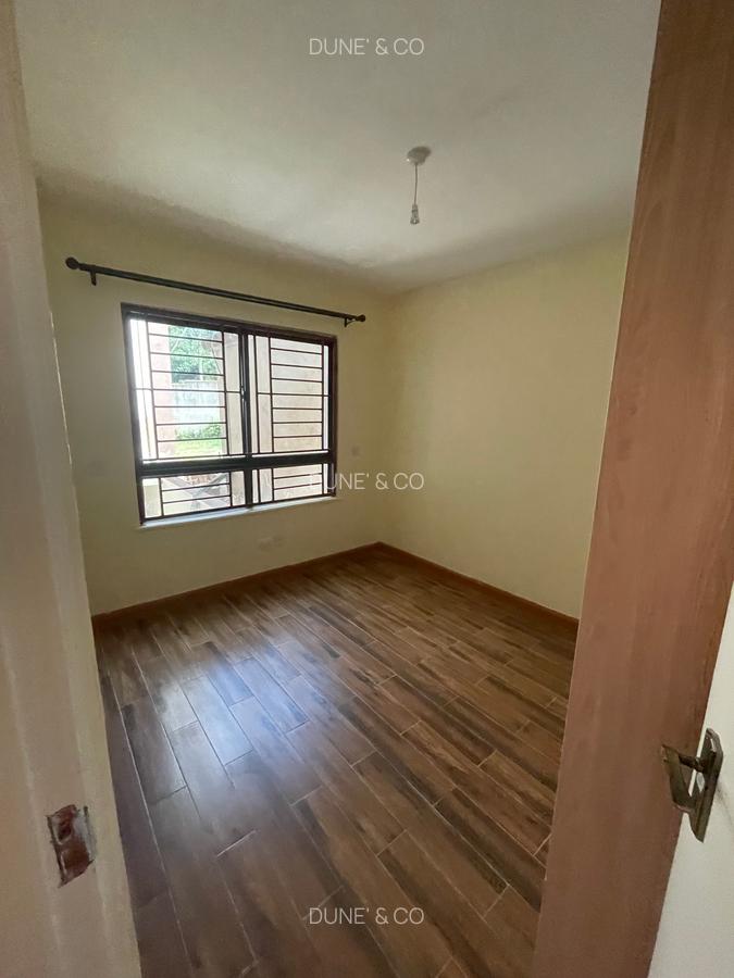 Serviced 2 Bed Apartment with En Suite in Lavington - 12