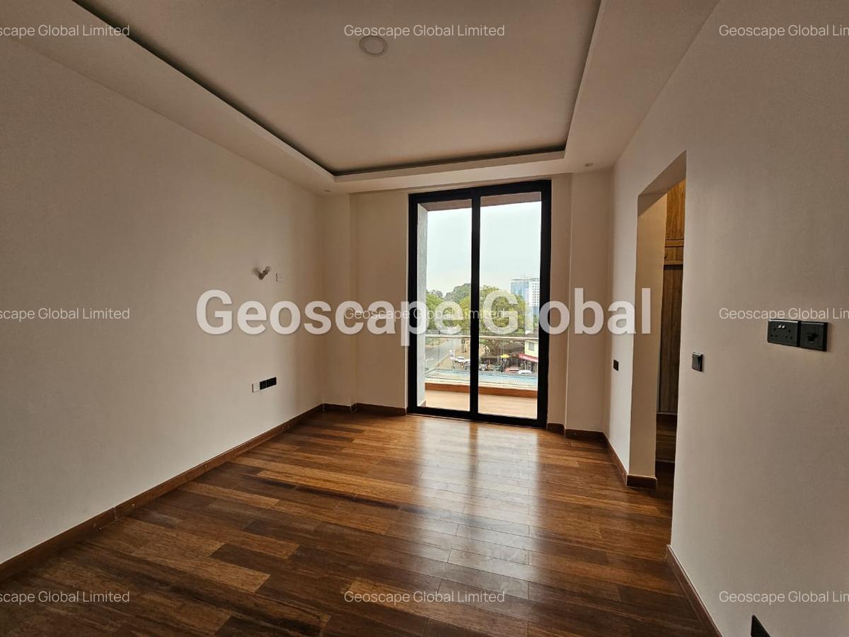 4 Bed Apartment with En Suite in Westlands Area - 12