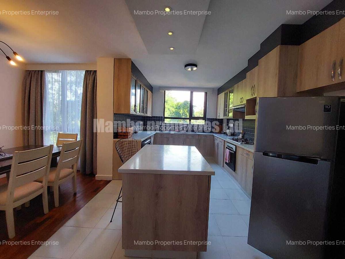 Serviced 2 Bed Apartment with En Suite at Kitale Lane - 3