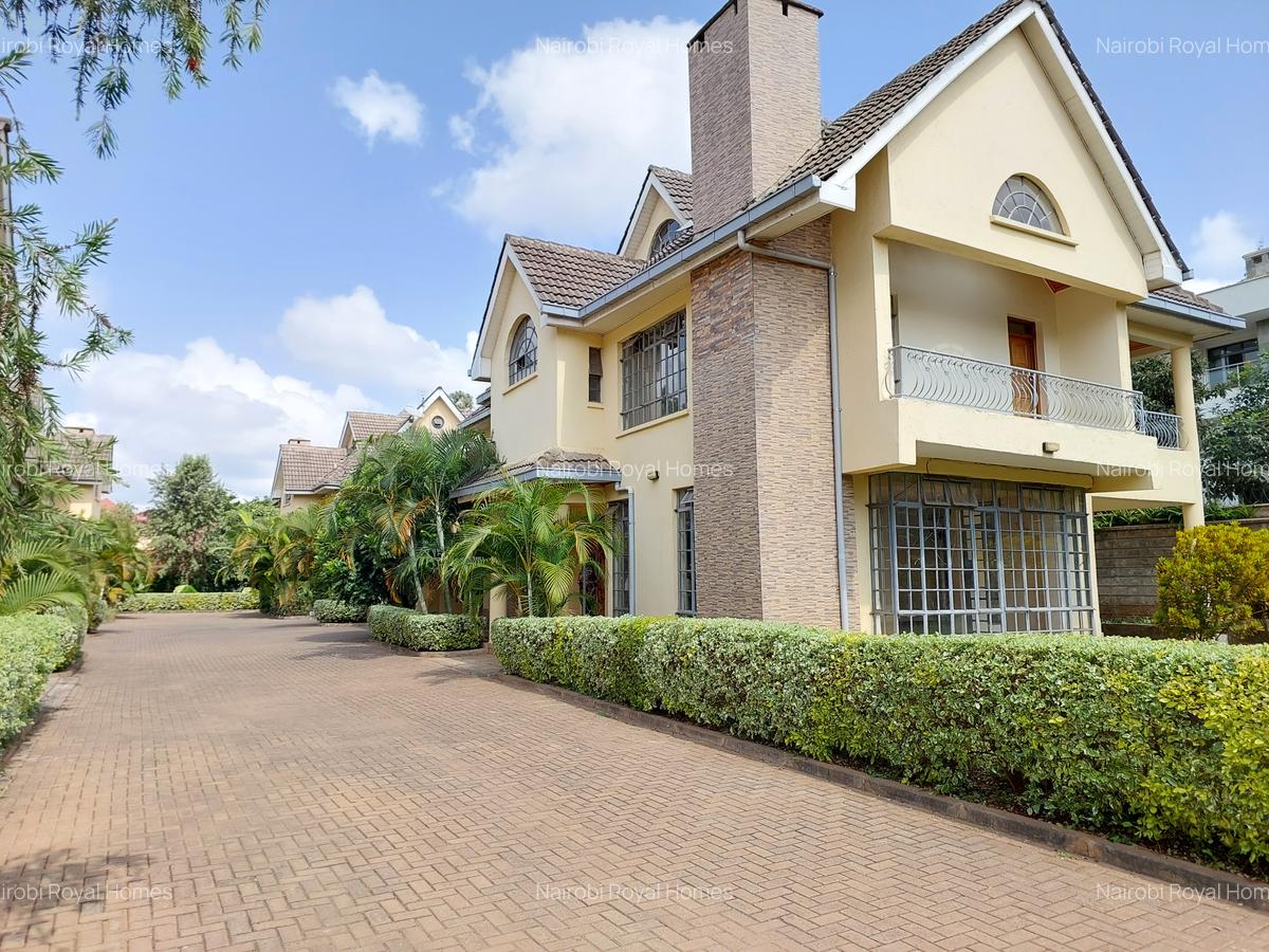 5 Bed Townhouse with En Suite at Owashiga Road - 2
