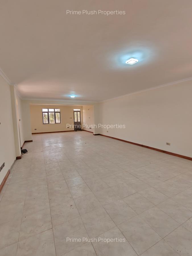 10 Bed House with En Suite in Karen - 18