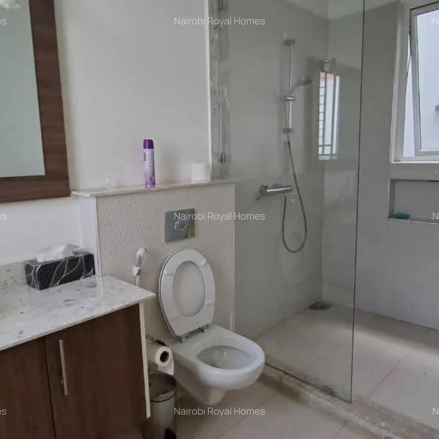 4 Bed Townhouse with En Suite at Spring Valley - 9