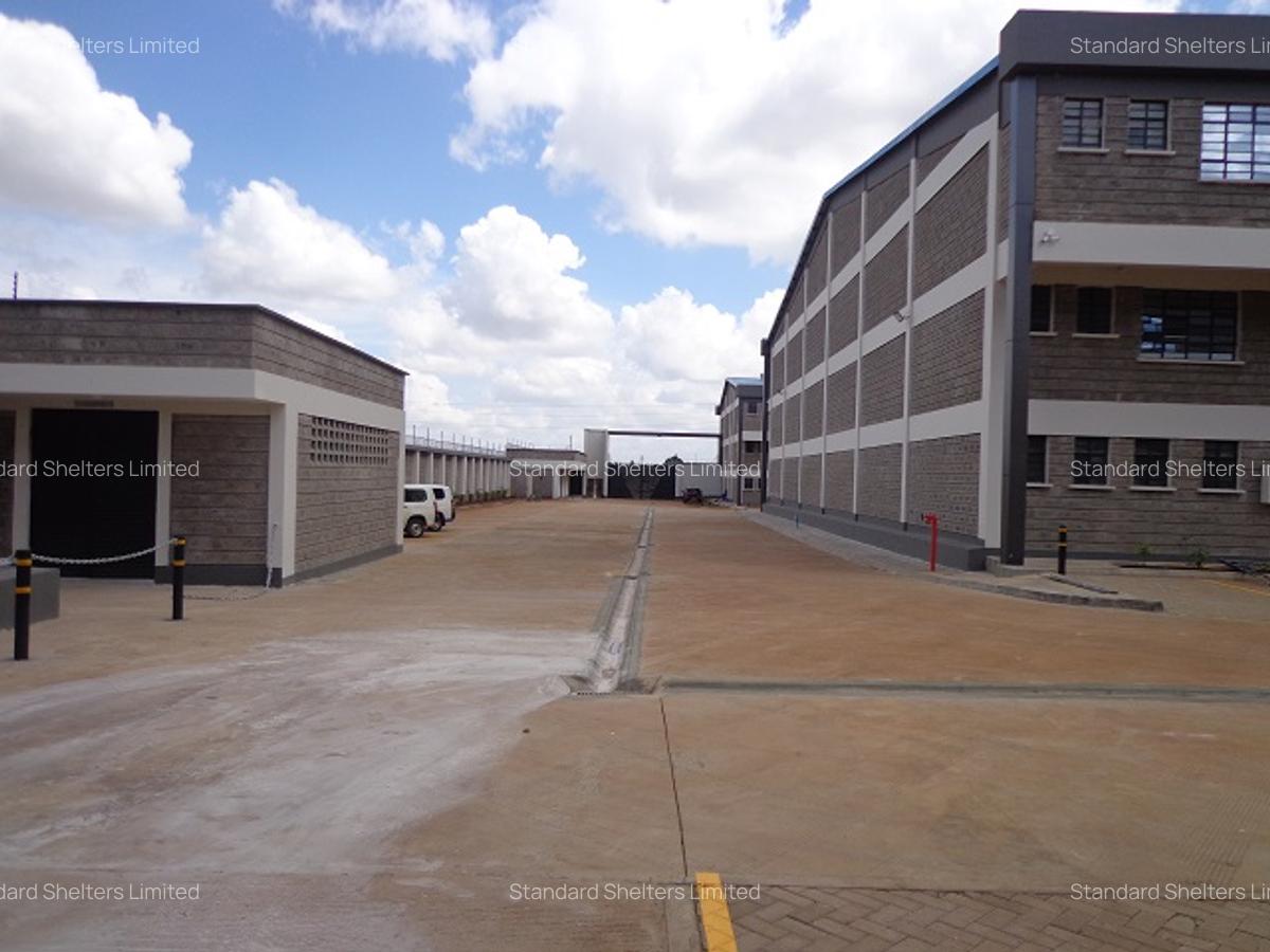 6,500 ft² Warehouse with Service Charge Included in Ruiru - 7