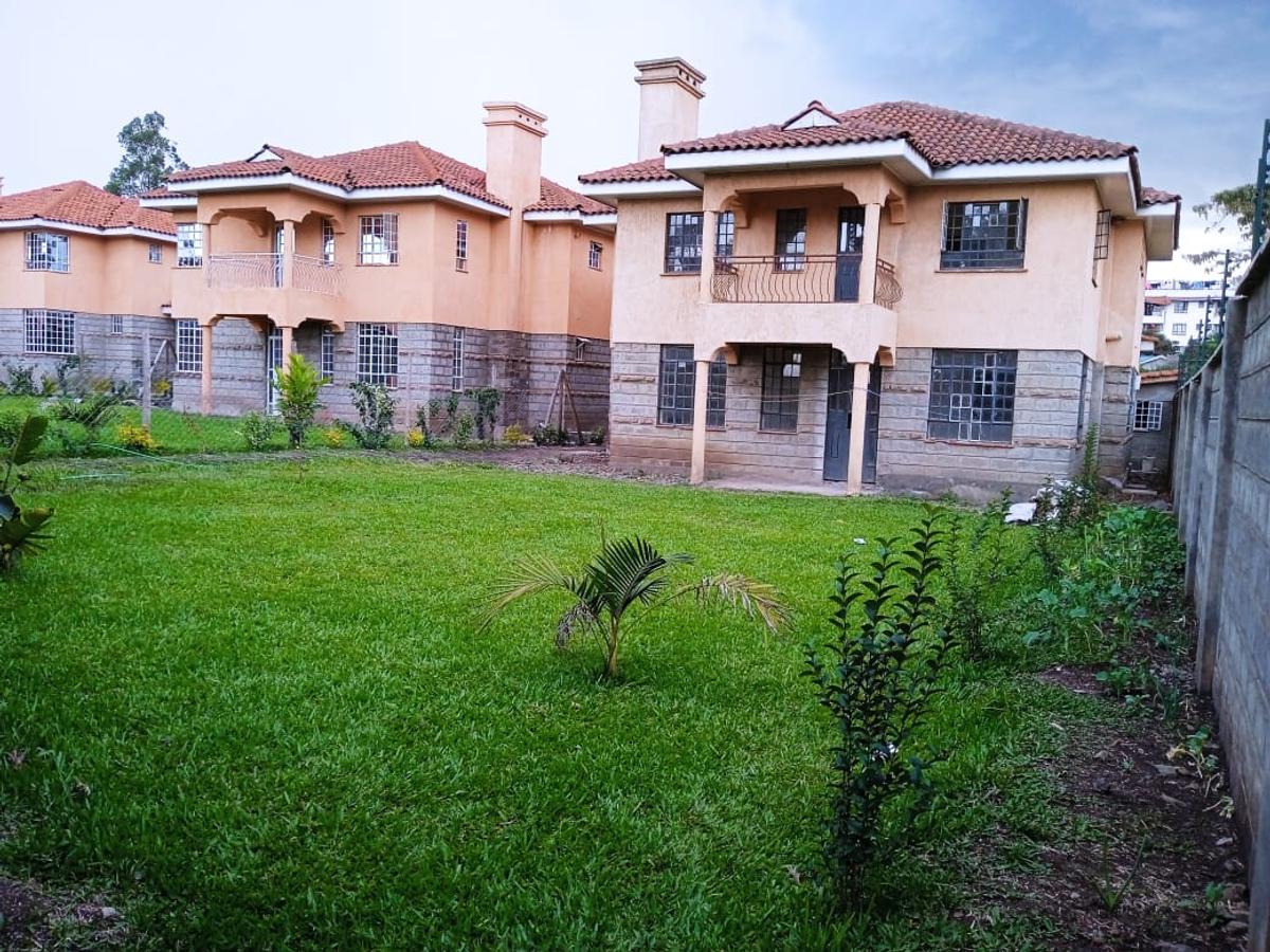 4 Bed Townhouse with En Suite in Ngong - 1