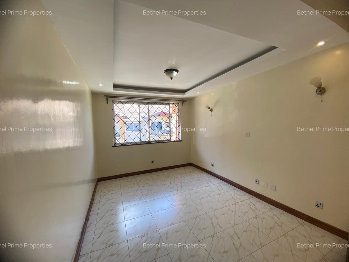 4 Bed Townhouse with Staff Quarters in Kileleshwa - 10