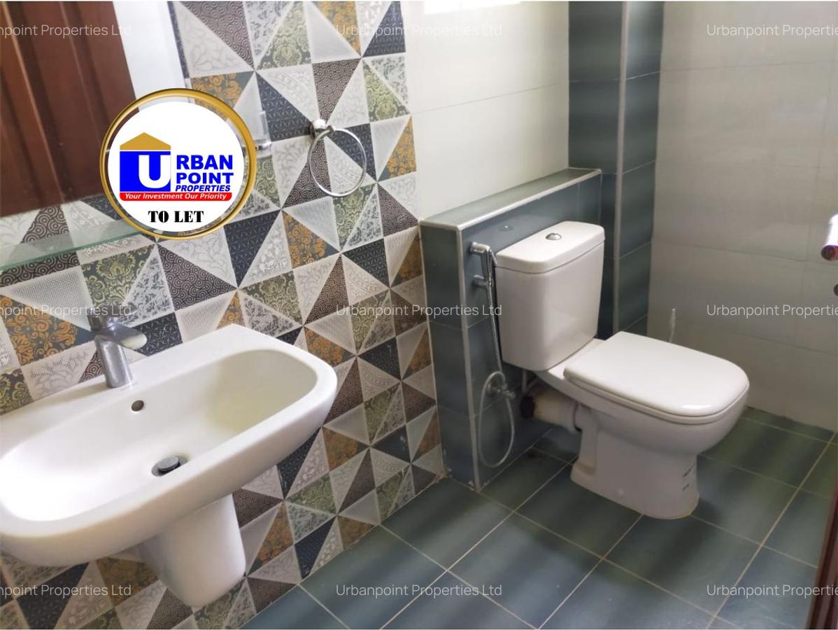 3 Bed House with En Suite in Nyali Area - 14