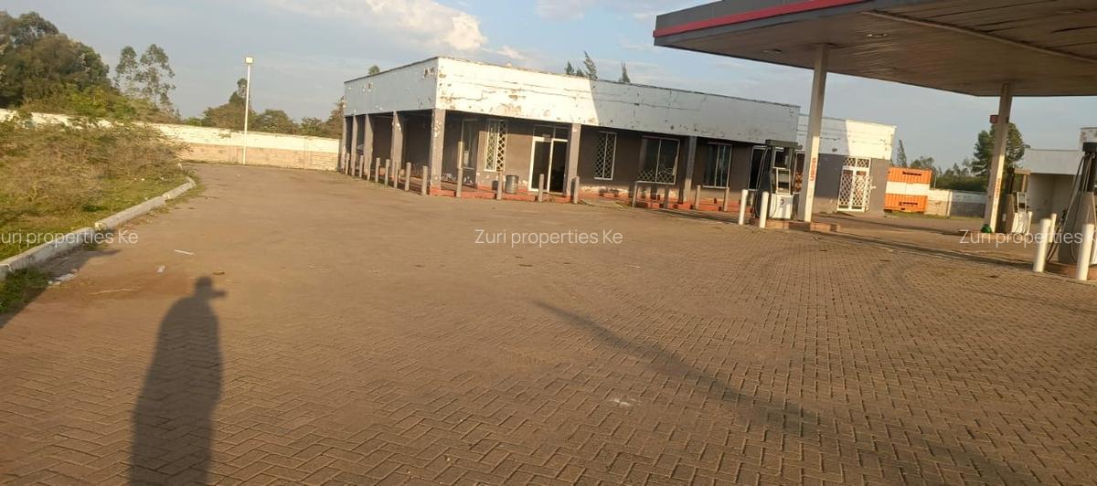1 Bed House with Borehole at Nyamasaria Kisumu - 5