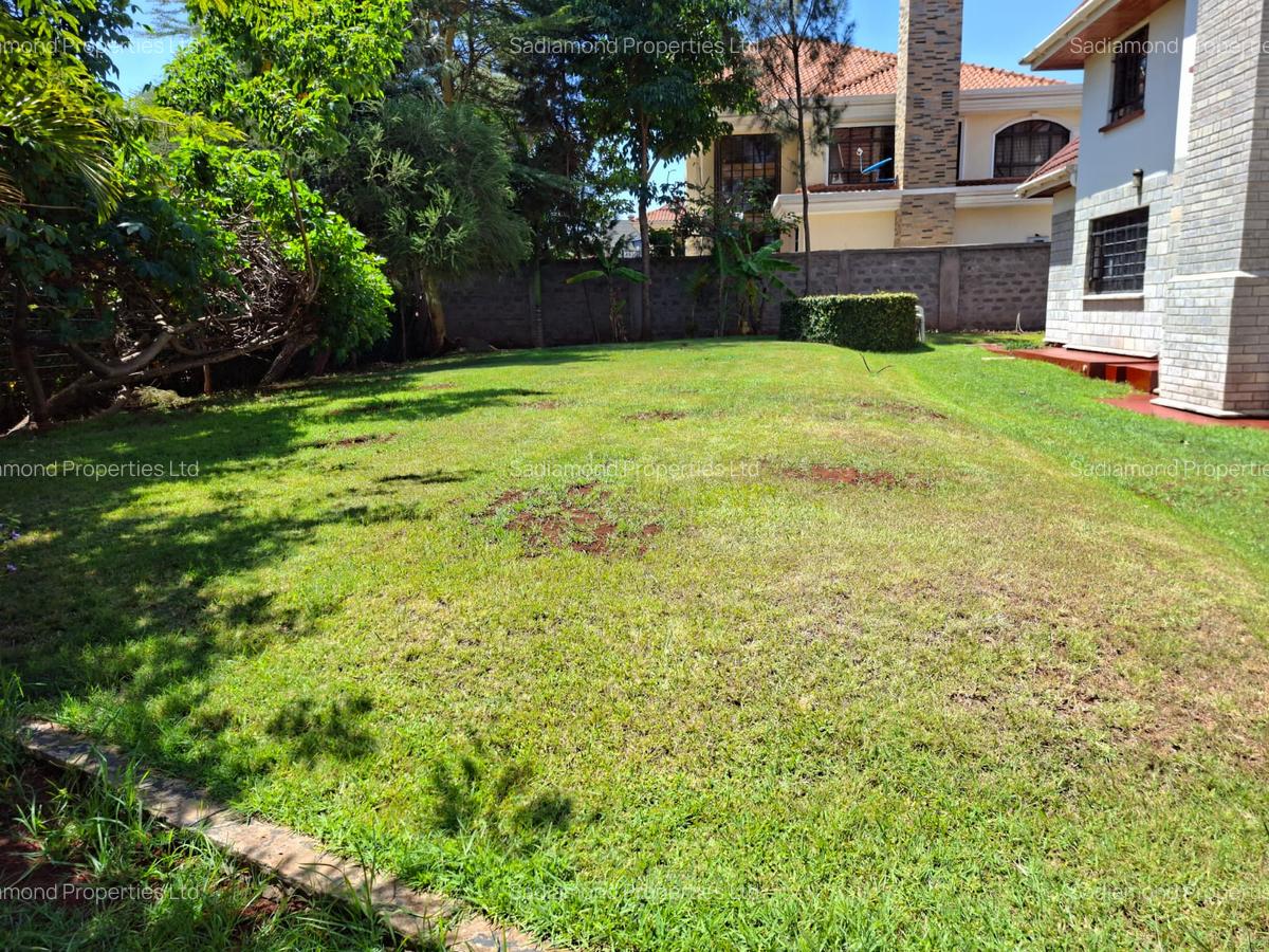 6 Bed House with En Suite in Karen - 17