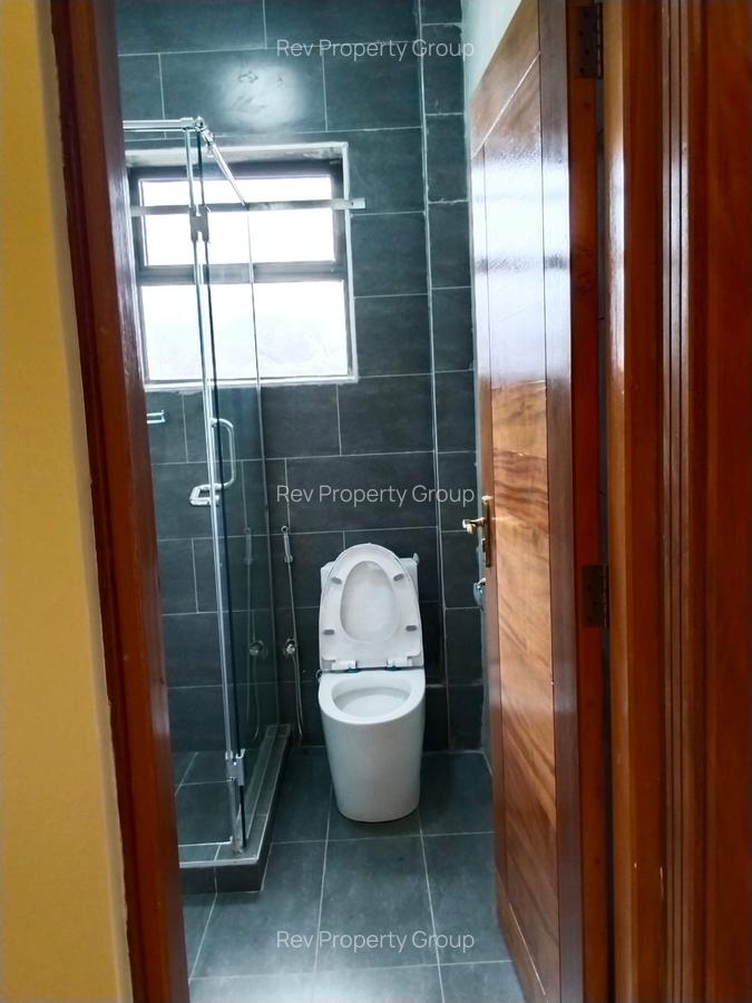 2 Bed Apartment with En Suite in Kilimani - 10