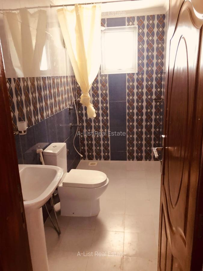 3 Bed Apartment with En Suite at Oloitoktok Road - 15