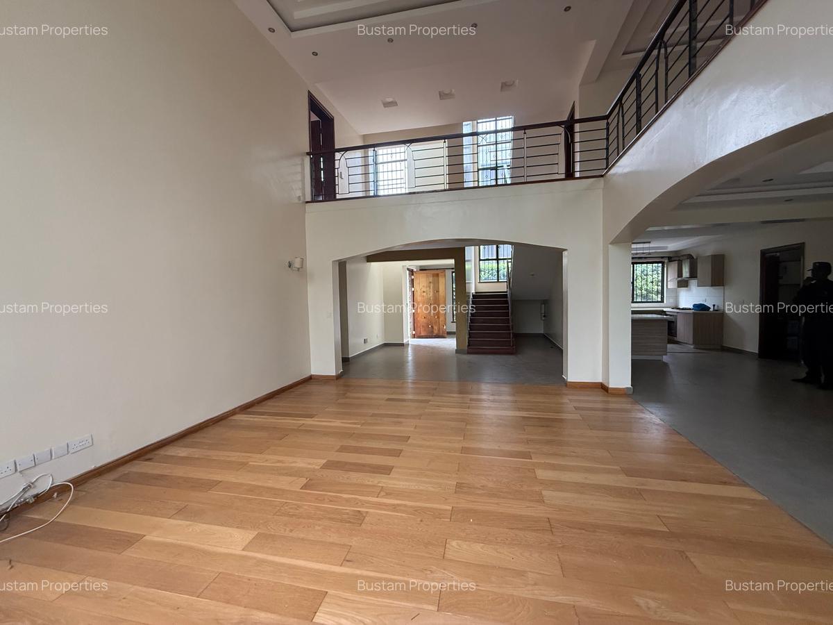 4 Bed Townhouse with En Suite in Lavington - 1