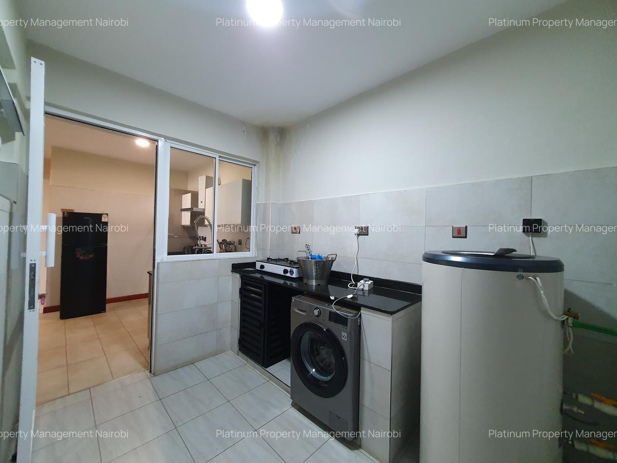2 Bed Apartment with En Suite at 1St Parklands Avenue - 9