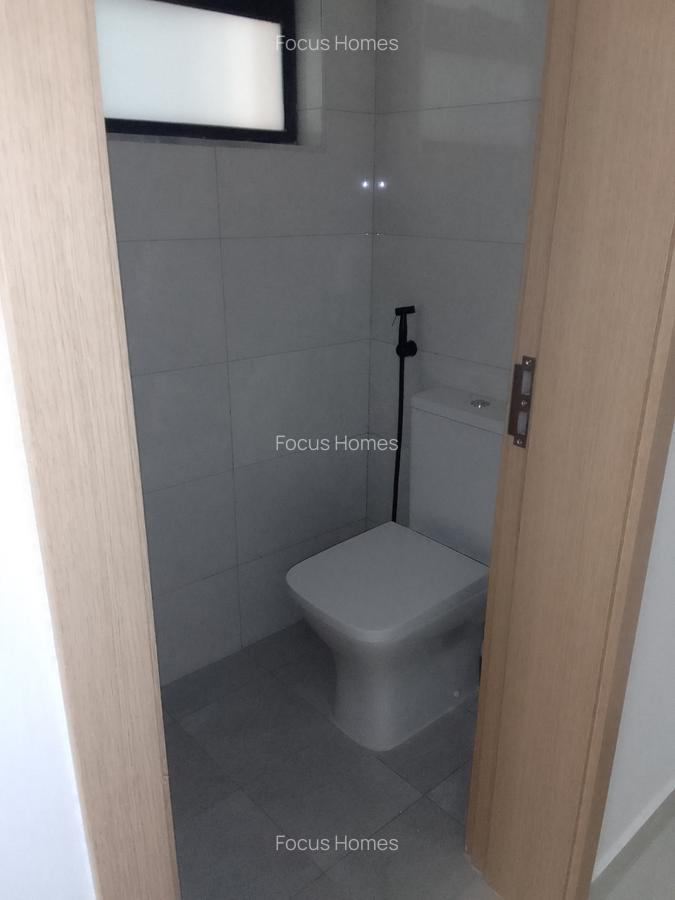 2 Bed Apartment with En Suite in Westlands Area - 2