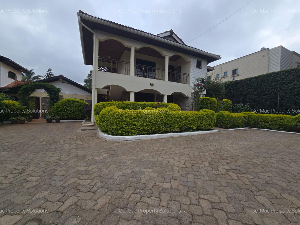 Furnished 2 Bed Apartment with En Suite in Nyari - 3