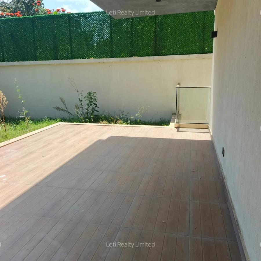 5 Bed Townhouse with En Suite in Lavington - 8