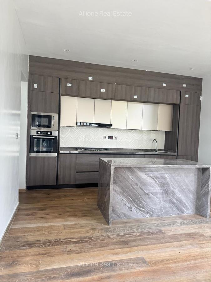 5 Bed Townhouse with Garden at Close To The Un Headquarters - 8