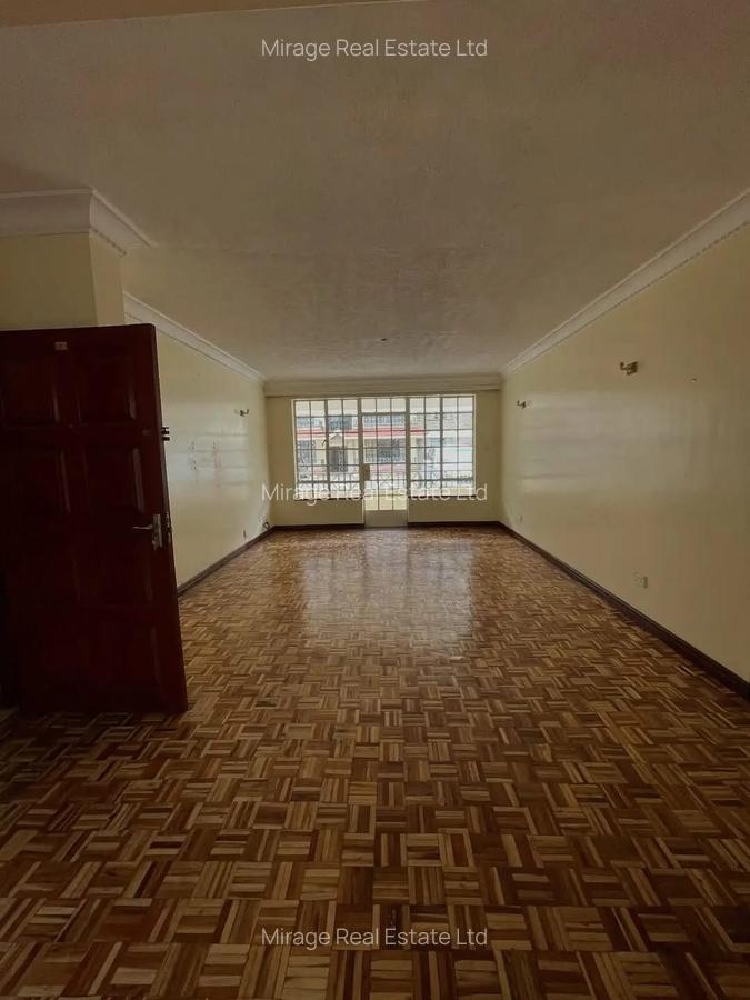 3 Bed Apartment with Parking in Kilimani - 6