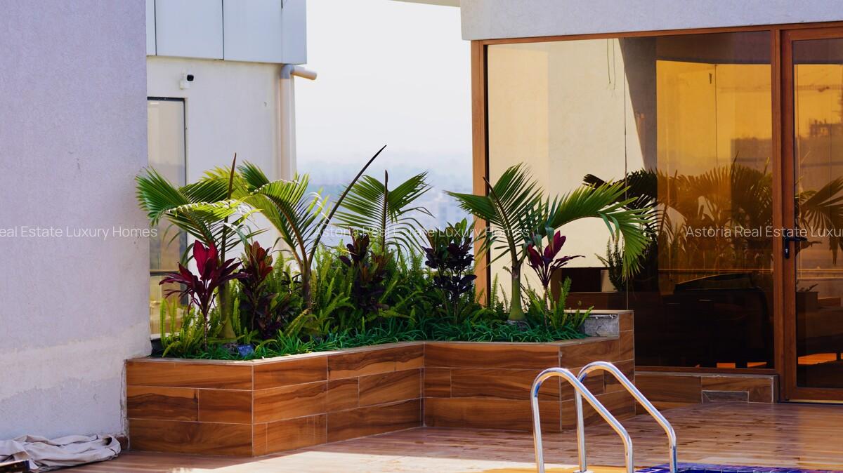 4 Bed Apartment with En Suite at 2026-510 - 13