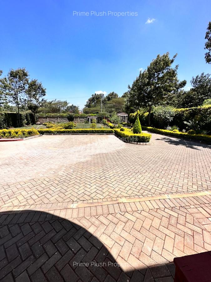 4 Bed House with En Suite in Karen - 2