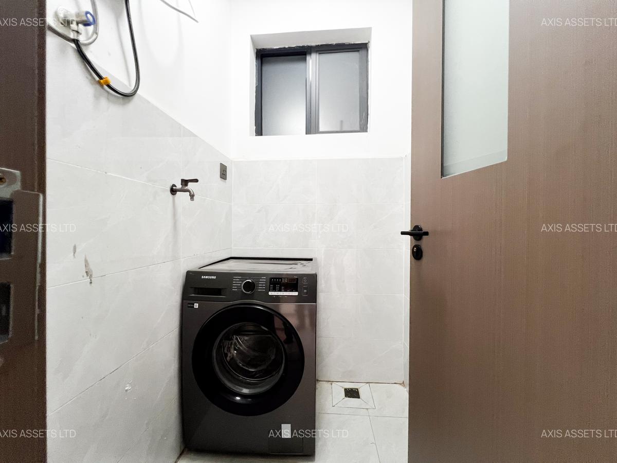 1 Bed Apartment with Swimming Pool at George Padmore - 2