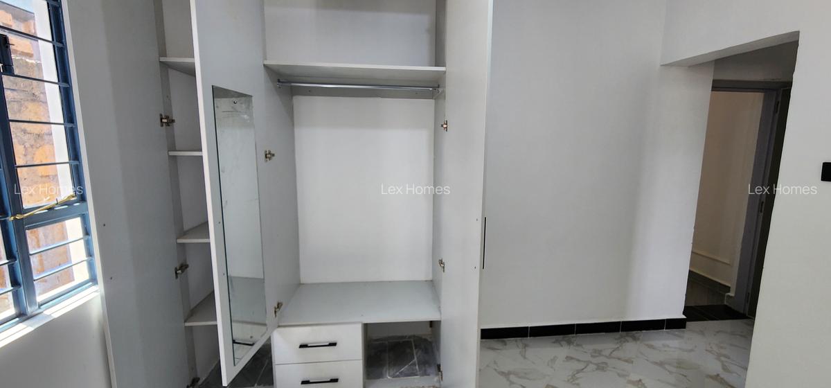 4 Bed House with En Suite at Rimpa Road - 17