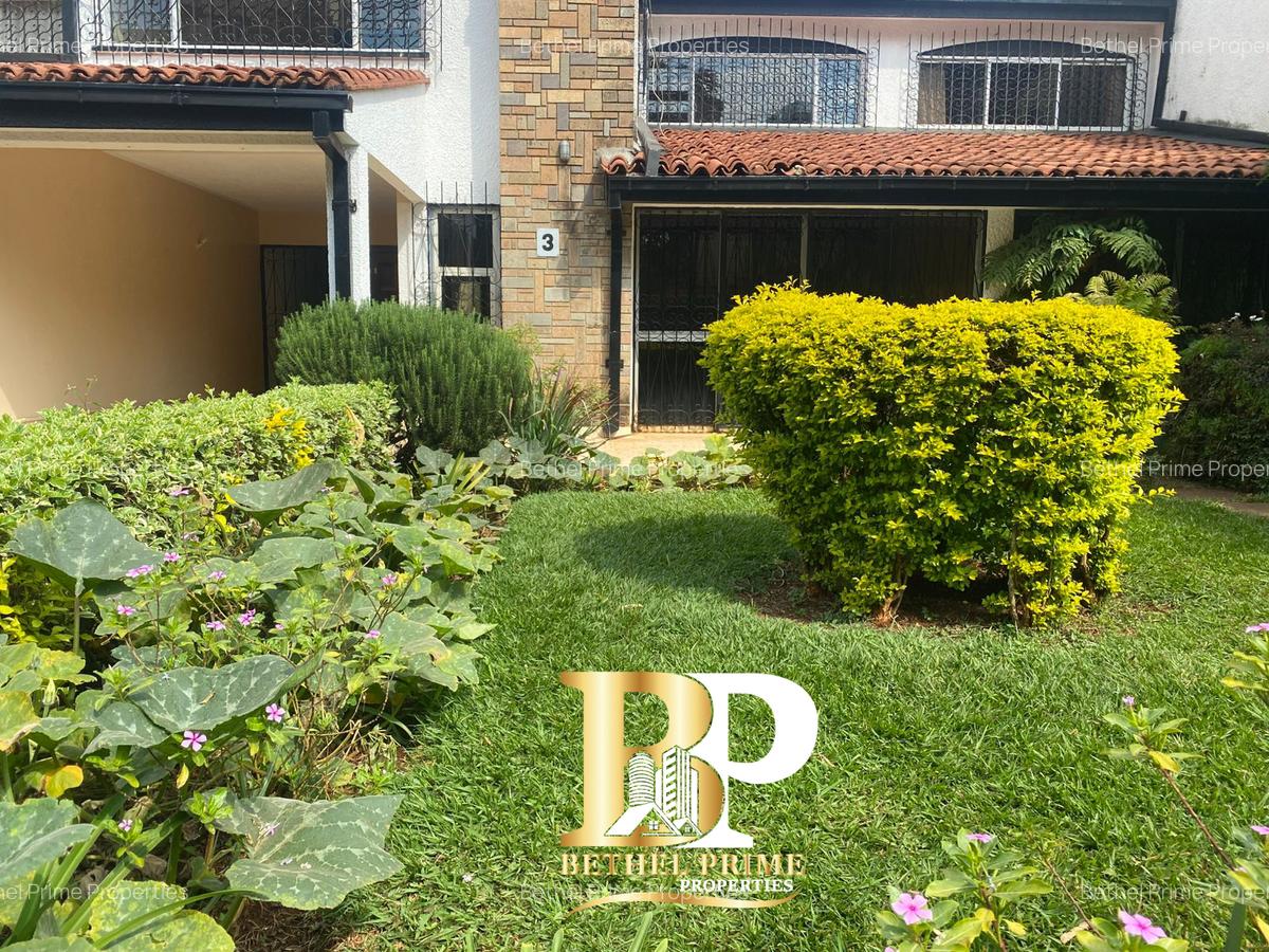 3 Bed Townhouse with Garden in Brookside - 2