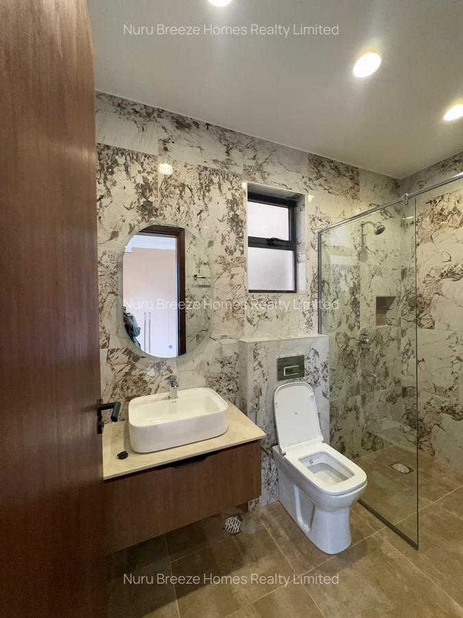 2 Bed Apartment with En Suite in Brookside - 6