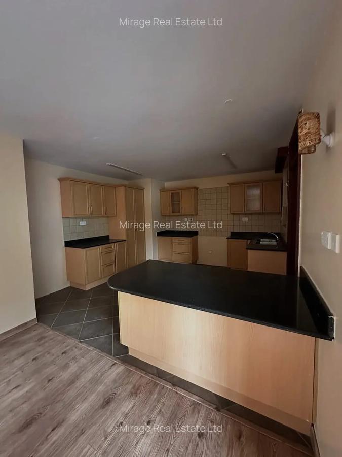 3 Bed Apartment with Gym in Kilimani - 5