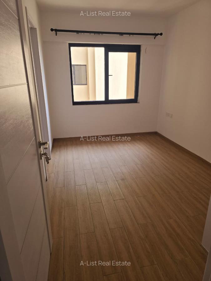 3 Bed Apartment with En Suite at Othaya Road - 8