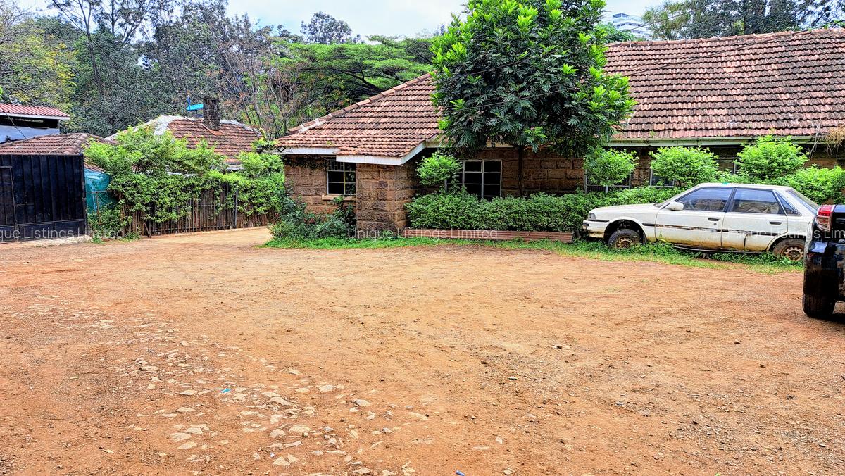 Commercial Property with Parking in Kilimani - 7