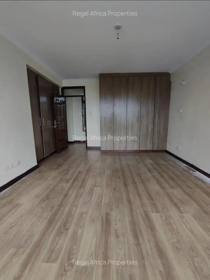 3 Bed Apartment with En Suite in Kilimani - 8