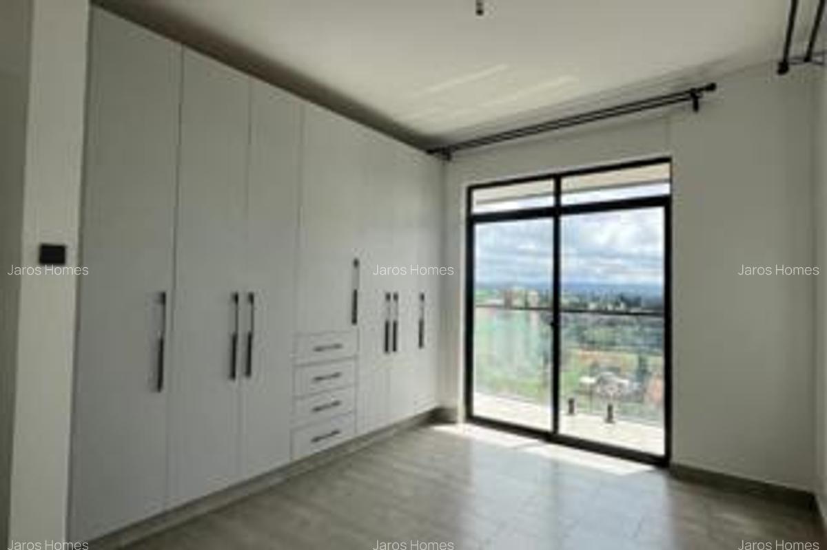3 Bed Apartment with En Suite at Kirawa Road - 17