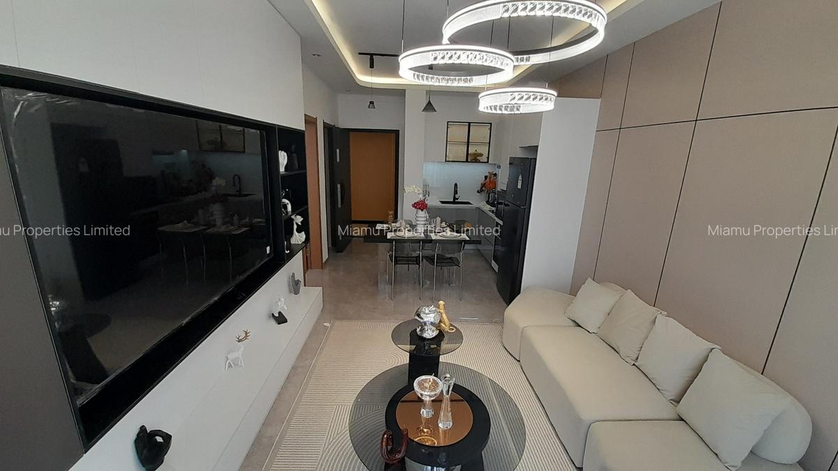 Serviced 1 Bed Apartment with En Suite at Westlands Road - 11