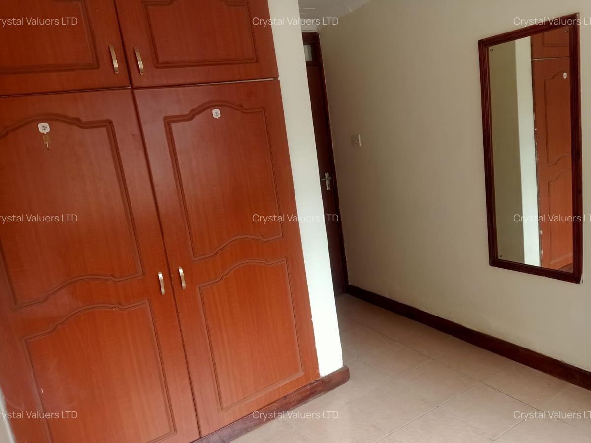 1 Bed House with Garden in Lavington - 6