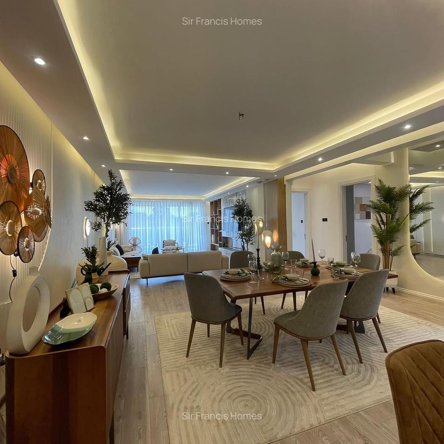 Serviced 3 Bed Apartment with En Suite in Parklands - 1