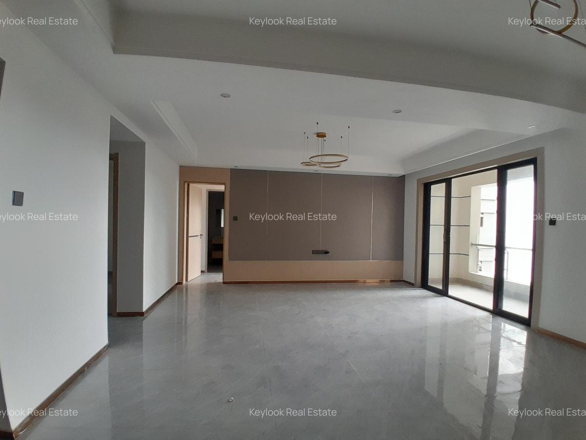 2 Bed Apartment with En Suite at Riverside Drive - 1