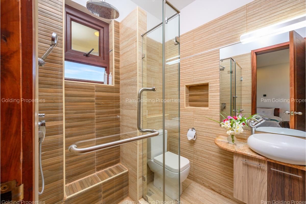 3 Bed Apartment with En Suite at Cement Road - 9