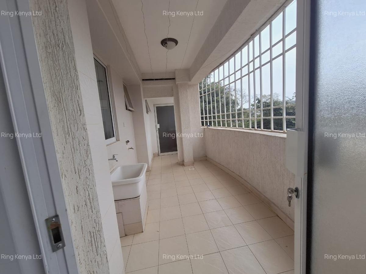 3 Bed Apartment with En Suite in Westlands Area - 2