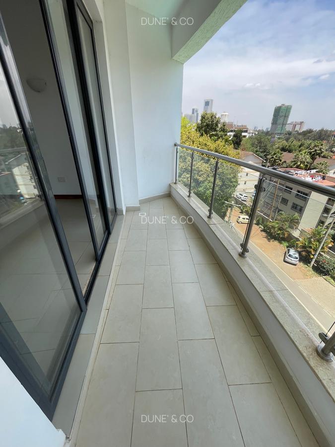 2 Bed Apartment with En Suite in Westlands Area - 8