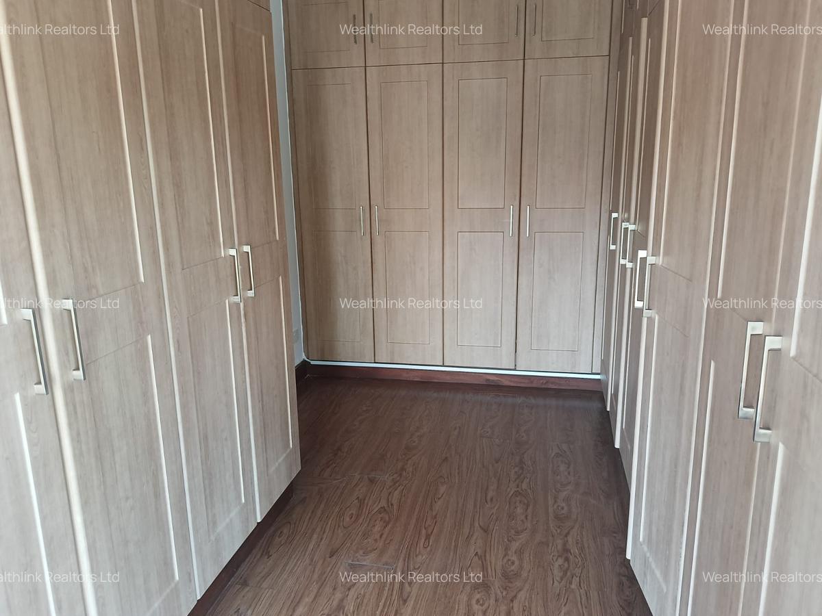 5 Bed Townhouse with En Suite at Gigiri - 11