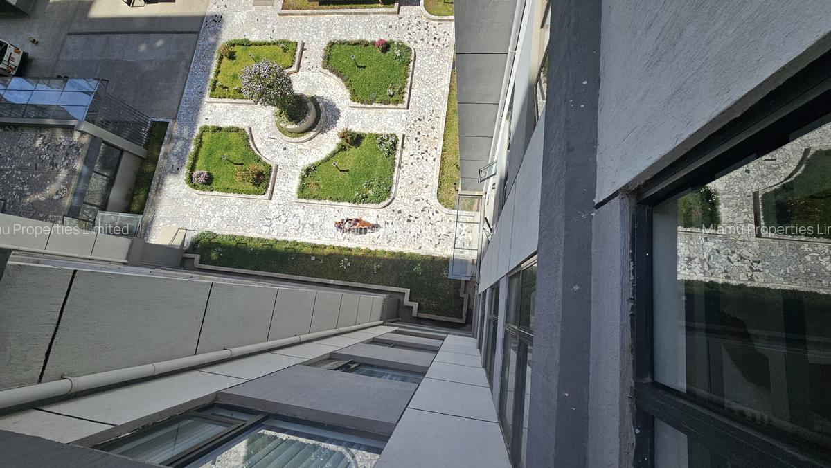 Furnished 1 Bed Apartment with En Suite at Valley Arcade - 1