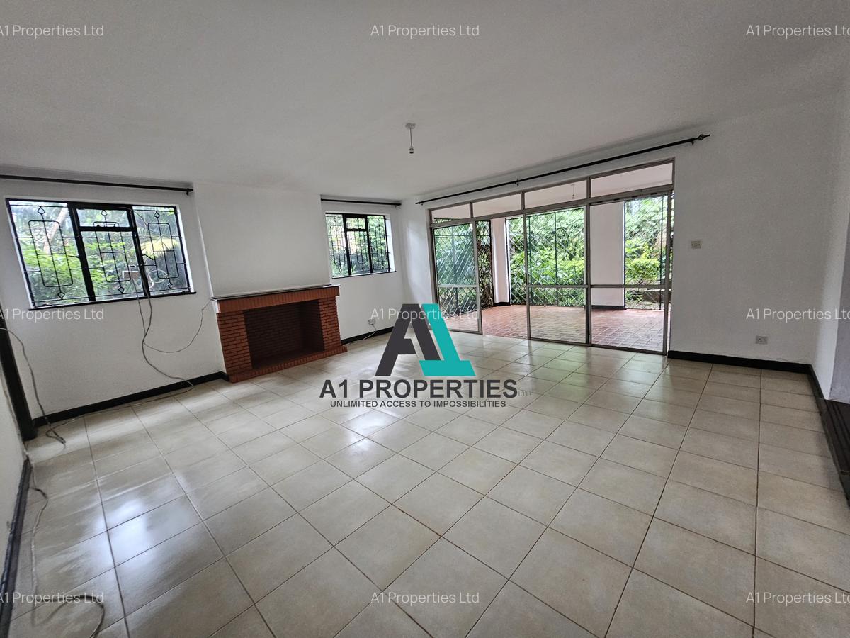 4 Bed Townhouse with En Suite in Lavington - 3