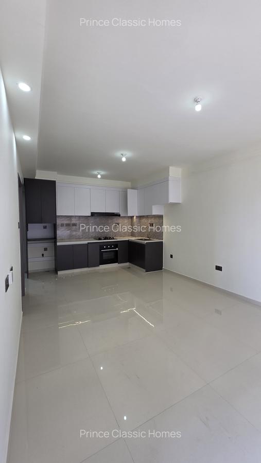 1 Bed Apartment with En Suite at Westlands Road - 4